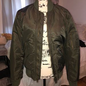 Bomber jacket